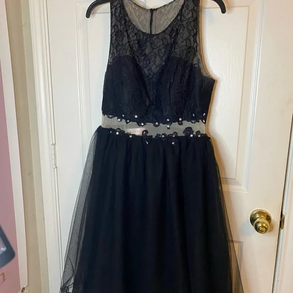 dusty blue mother of the bride dress Alex Evenings 81171837 Mother of the Bride A Line Midi Dress – The Dress  Outlet